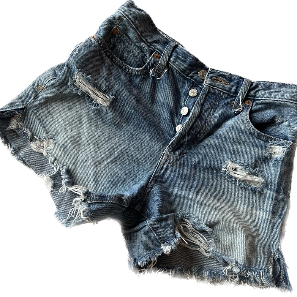 Free People Makai Cut Off Shorts Medium Wash